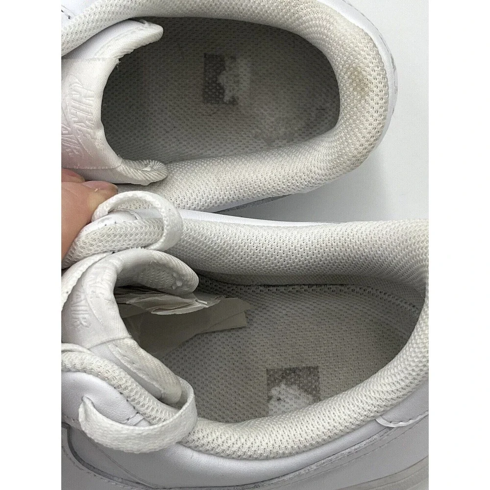 Nike Air Force 1- 07 Men's Low Top Triple‎ White Basketball Shoe AF1 Sz 10/W 8.5